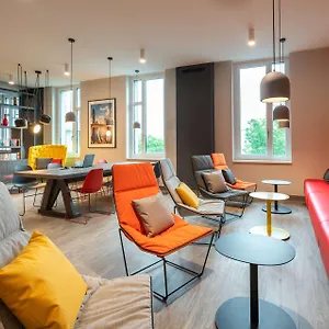 3* فندق Campanile South