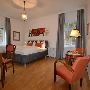 Apartman Graz-ulrichsbrunn, Free Parking