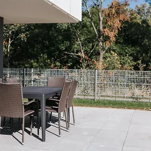 Kostbar Apartahotel